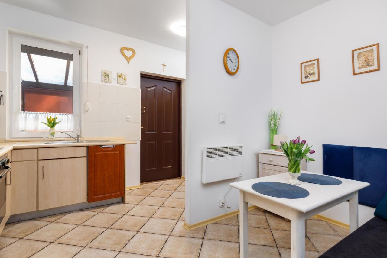 Apartment With Veranda Torunska Pobierowo By Noclegi Renters Buitenkant foto