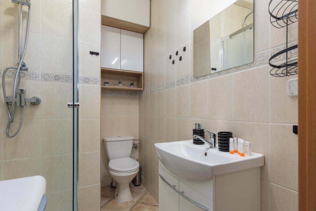 Apartment With Veranda Torunska Pobierowo By Noclegi Renters Buitenkant foto