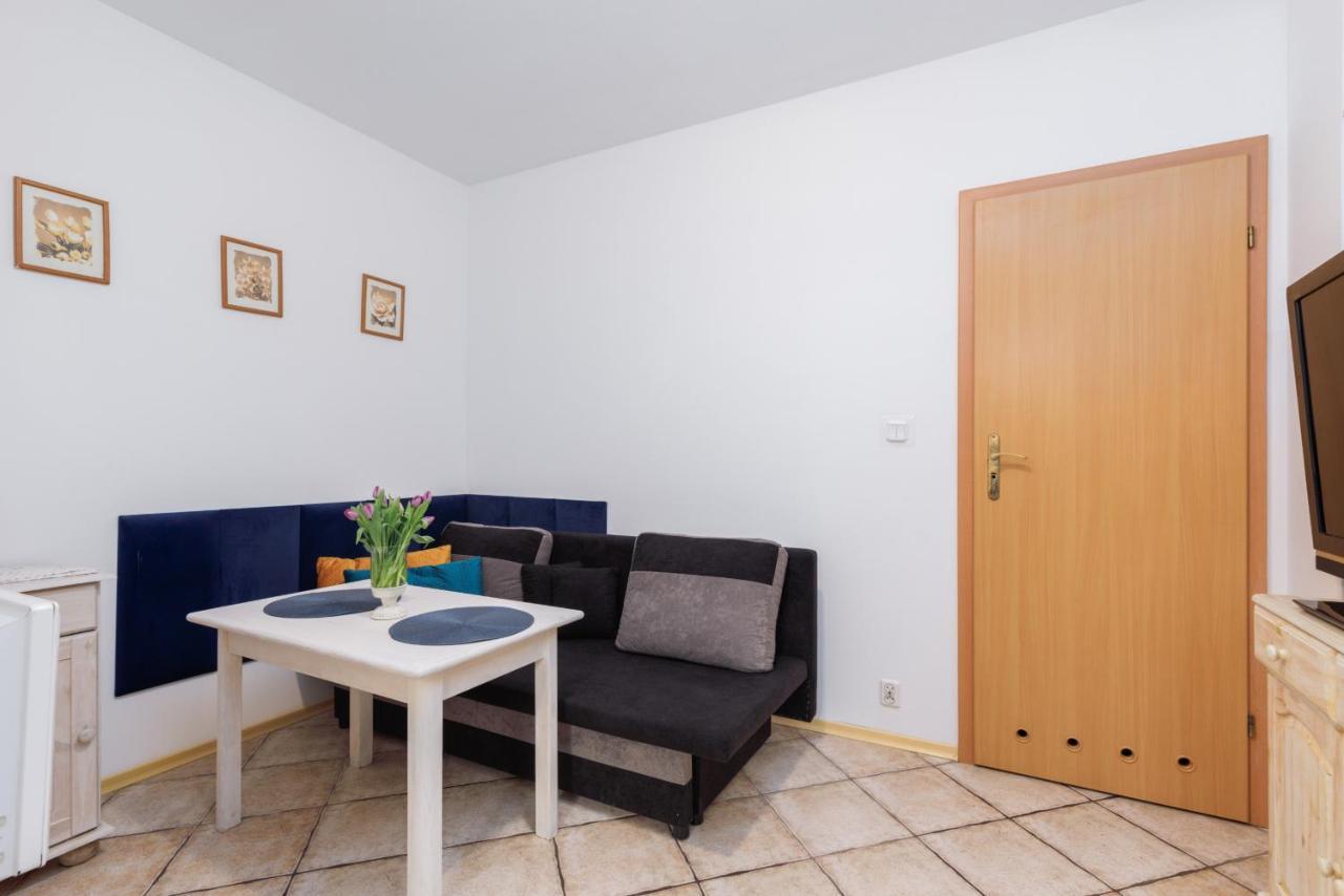Apartment With Veranda Torunska Pobierowo By Noclegi Renters Buitenkant foto