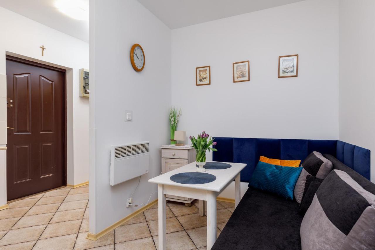 Apartment With Veranda Torunska Pobierowo By Noclegi Renters Buitenkant foto